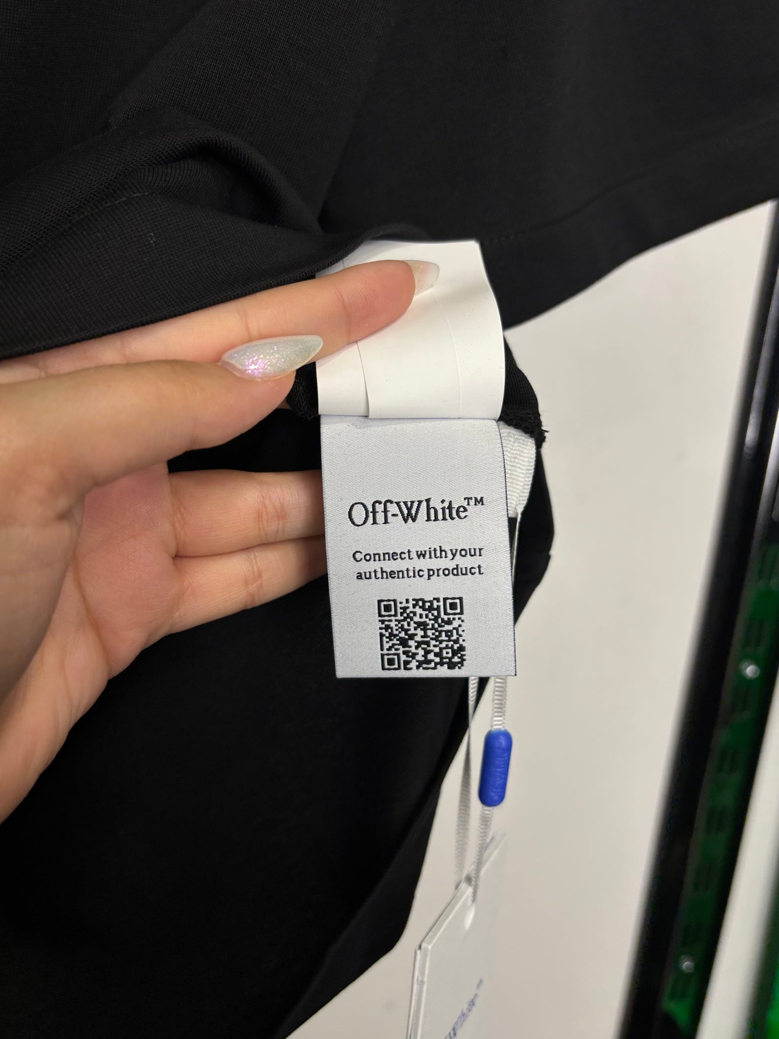Off-White black t-shirt oversized   code no1