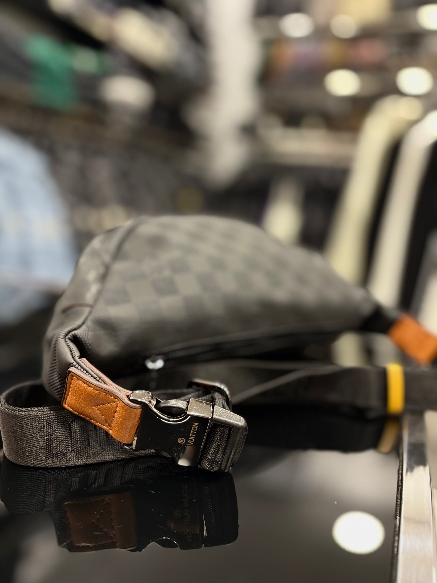 Louis Vuitton Discovery Black Bum bag