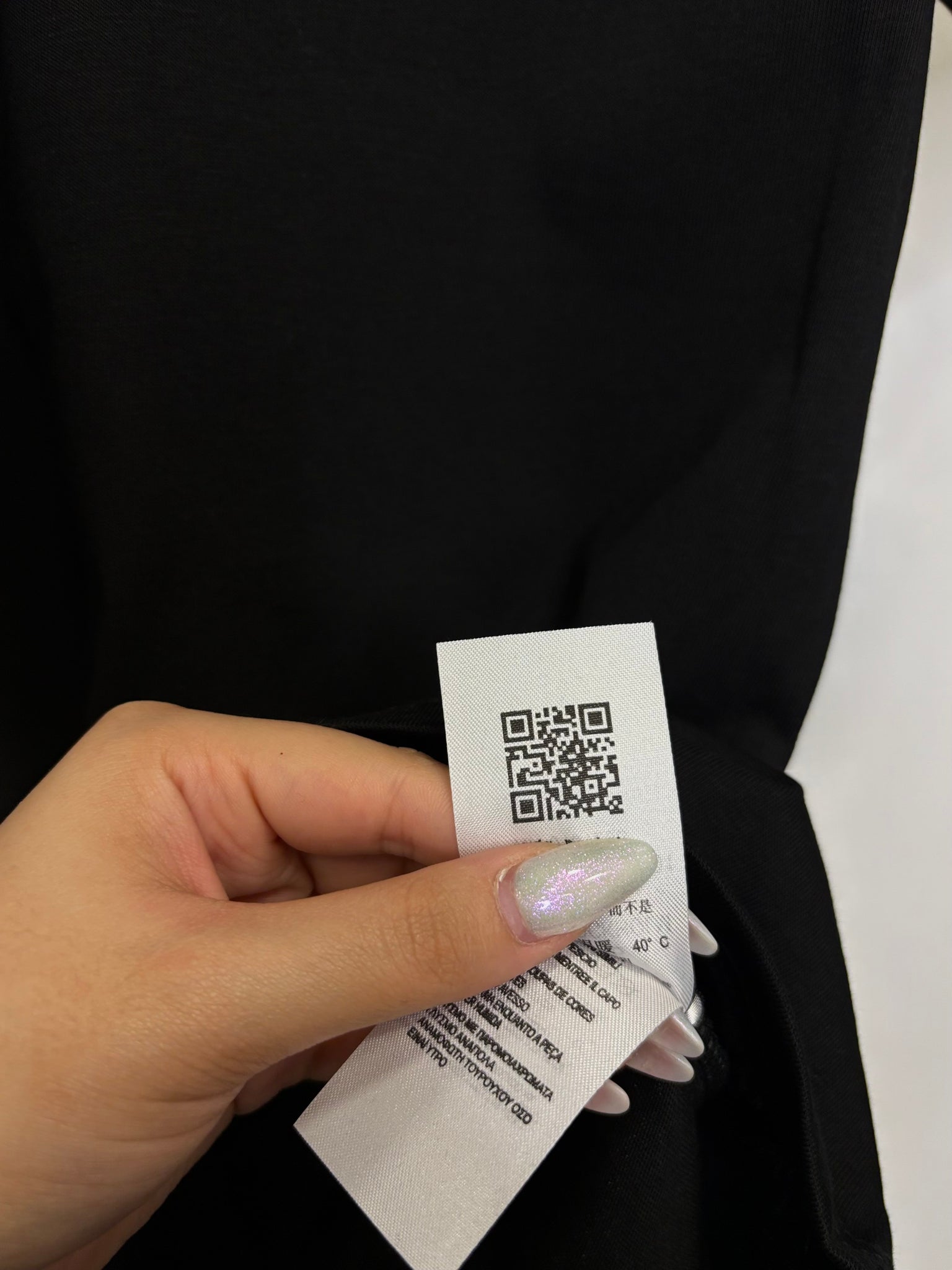 Gant black t-shirt