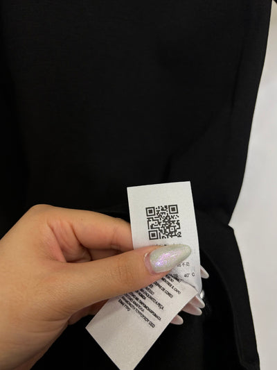 Gant black t-shirt