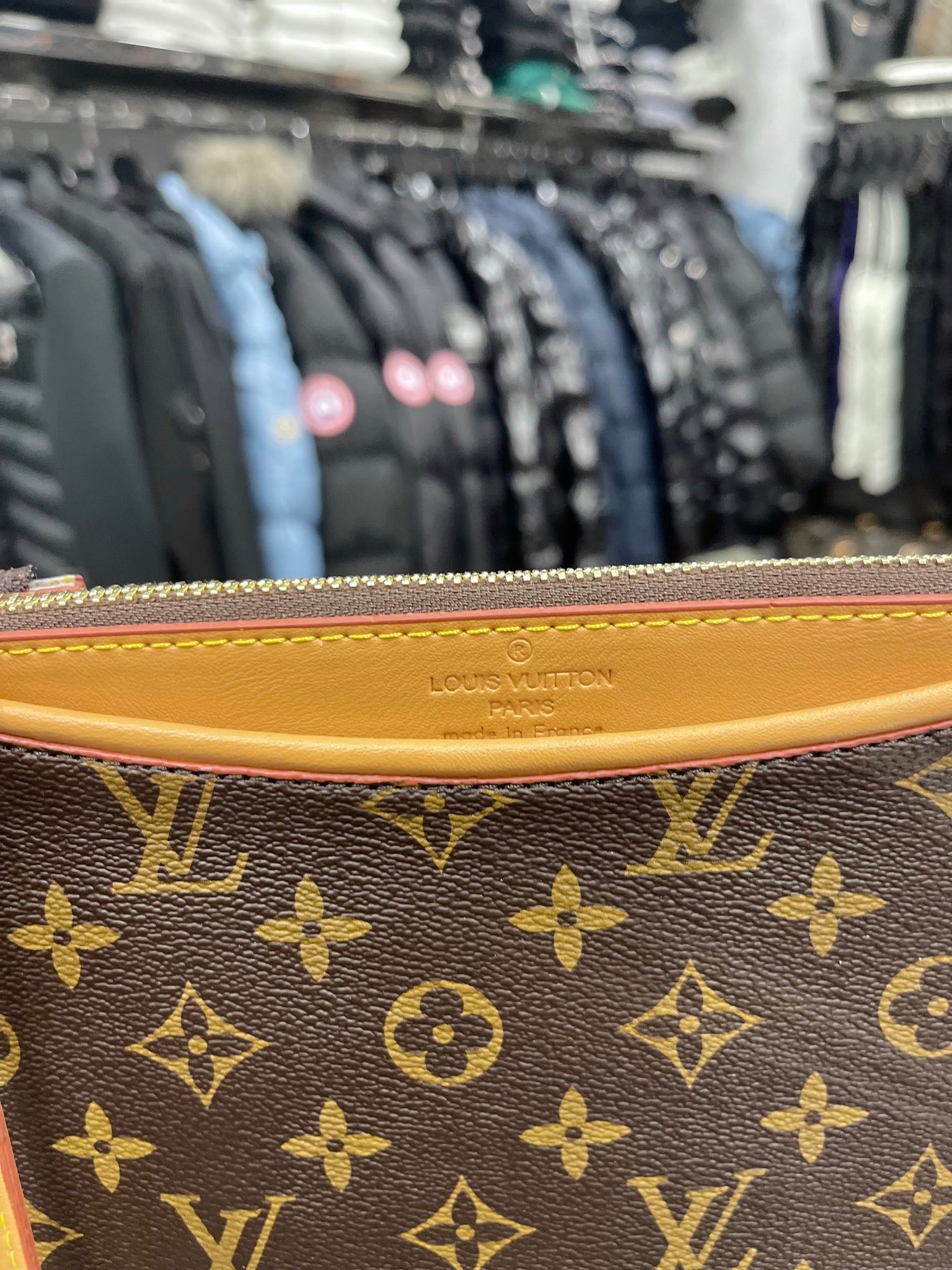 Louis Vuitton clutch Bag