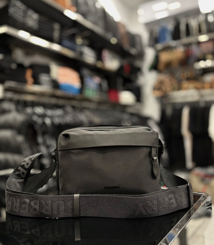 Burberry Logo Detail Camera Bag in Nylon black bag