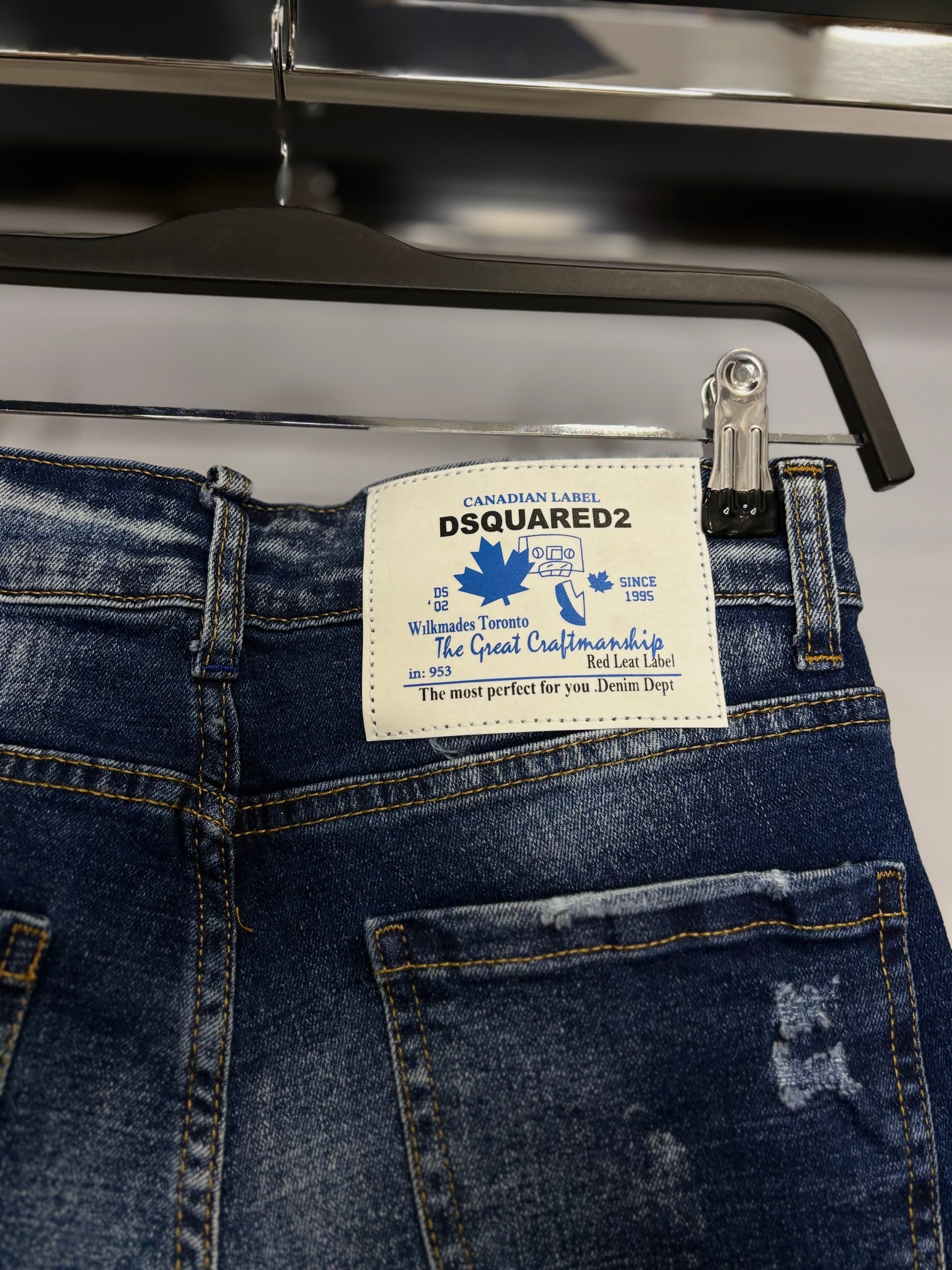 Dsquared2 Canadian Label jean shorts no1