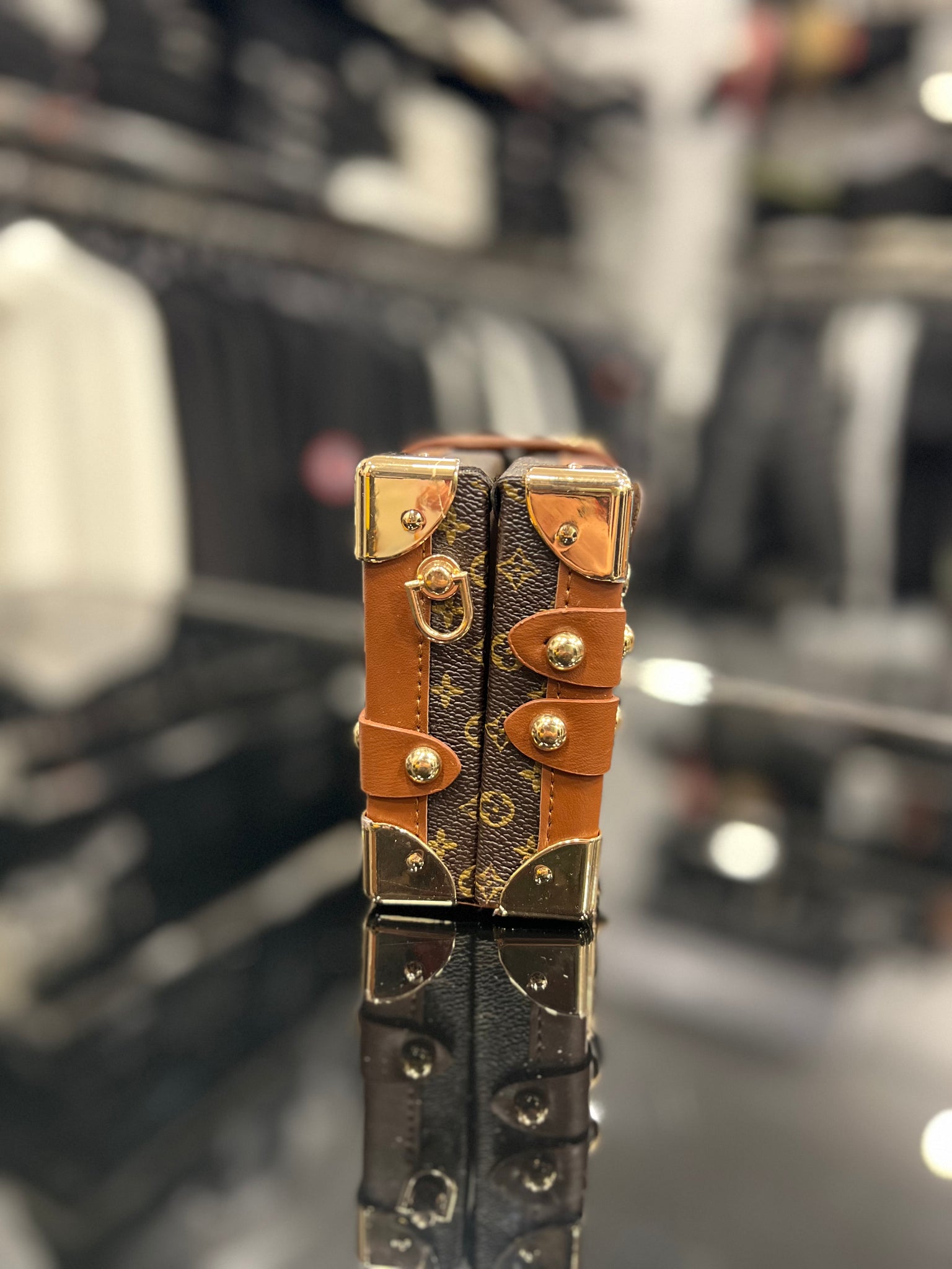 Louis Vuitton Petite