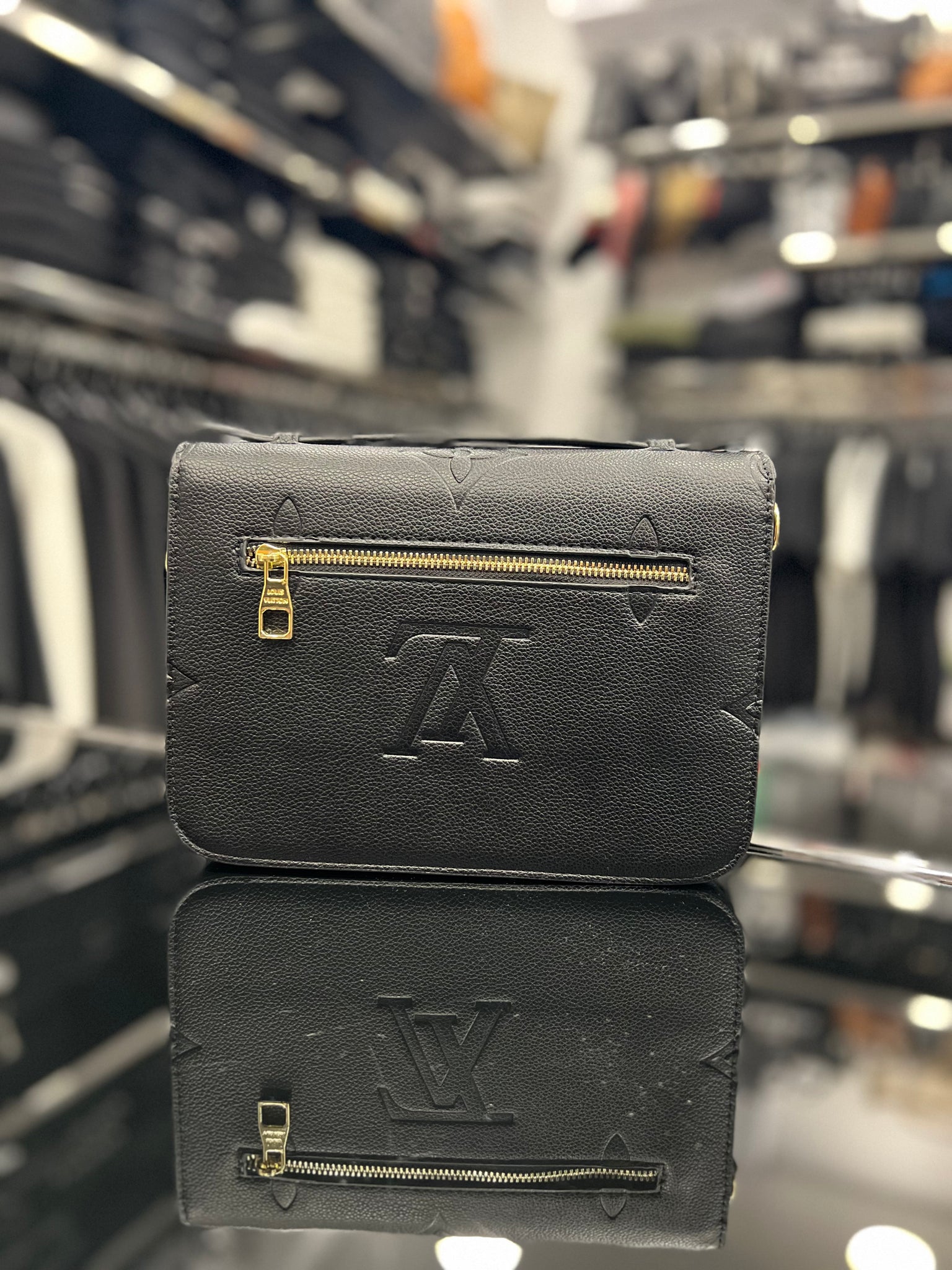 Louis Vuitton Metis