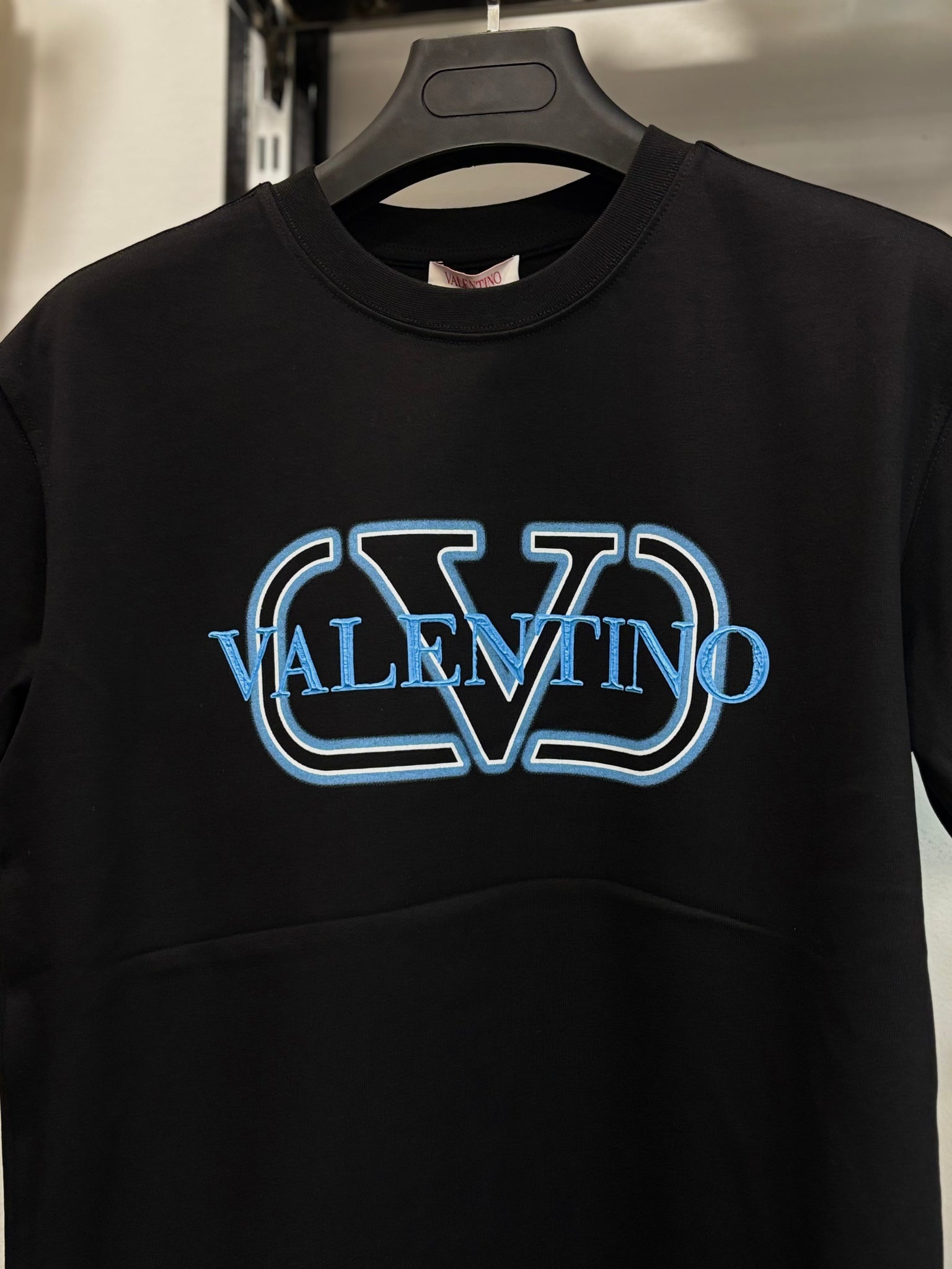 Valentino black t-shirt no1