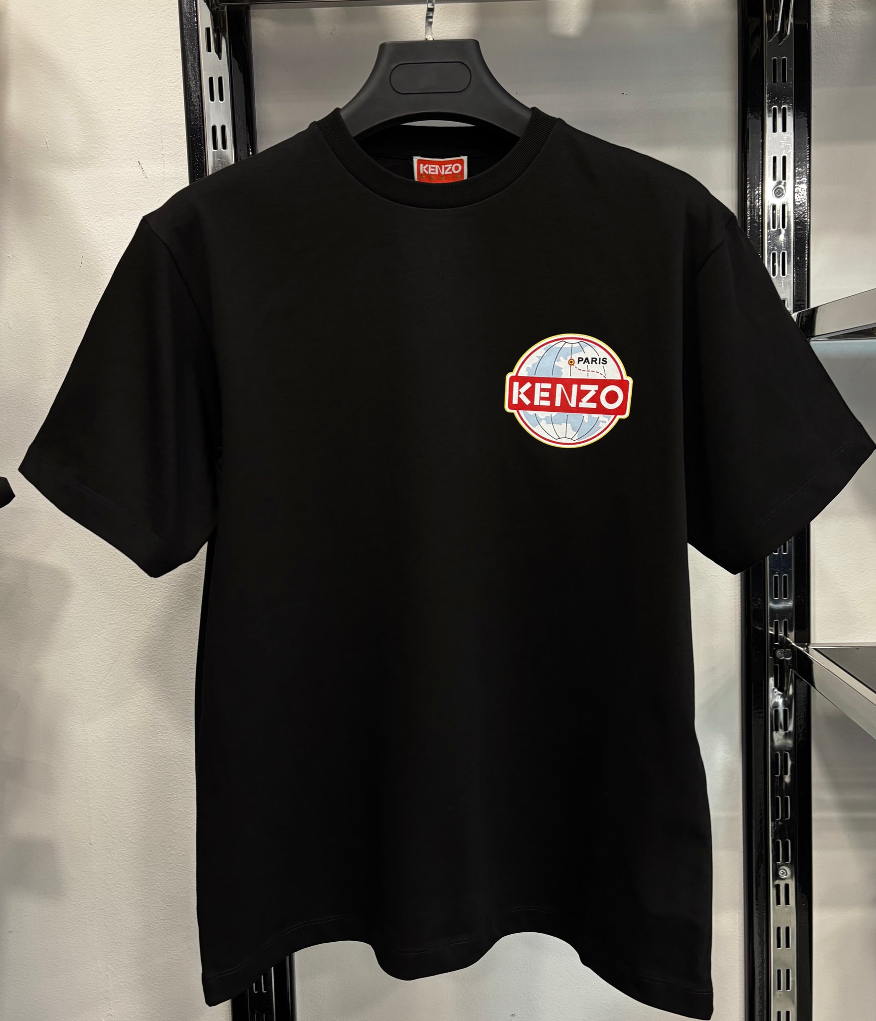 Kenzo Paris