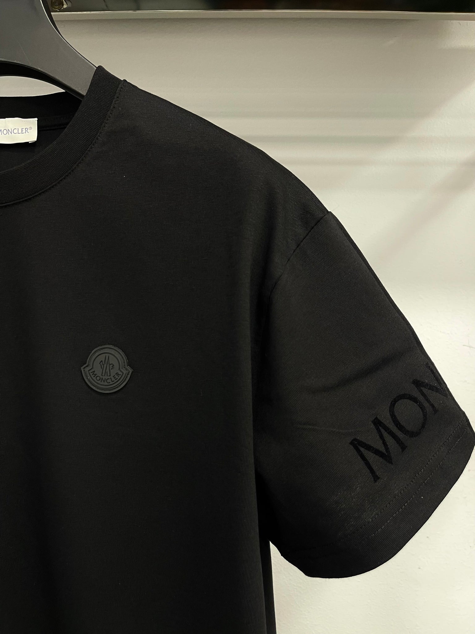 Moncler OVERSIZED Black T-shirt