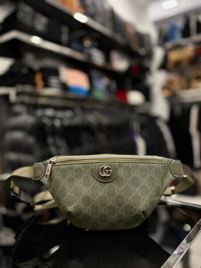 Gucci GG Supreme waist green bag