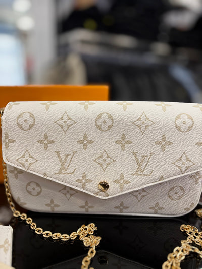 Louis Vuitton Felicie Monogram white bag