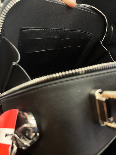 Prada Black bag χεριού/χιαστί