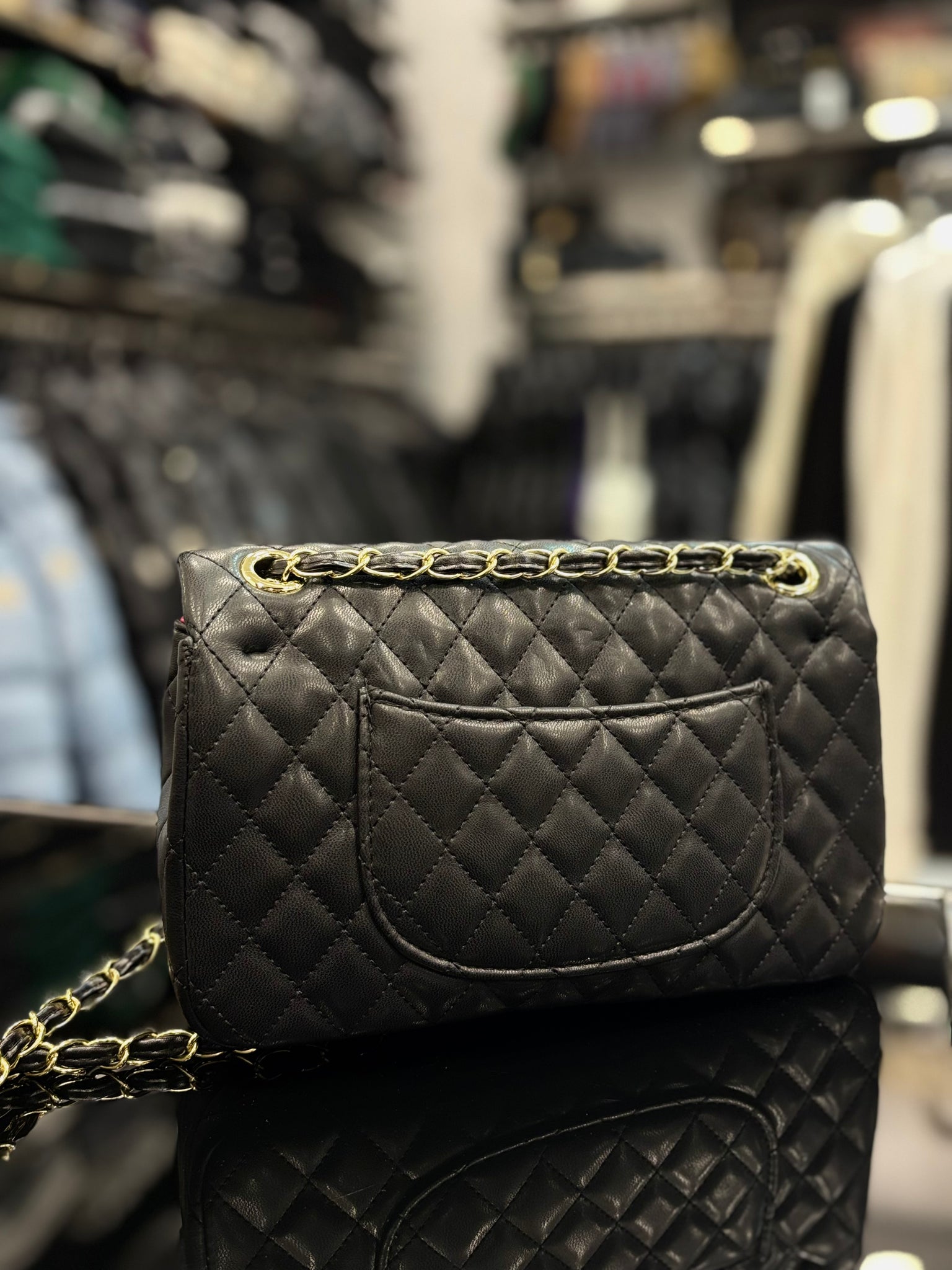 Classic Chanel Black bag medium size