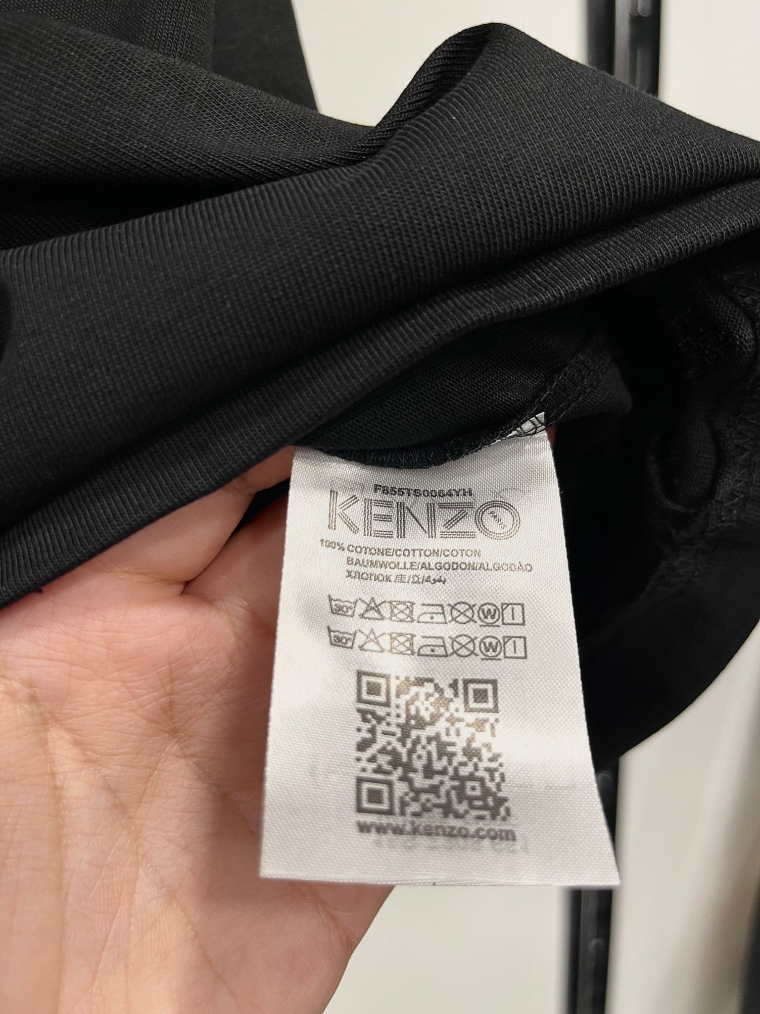 Kenzo Paris black T-shirt