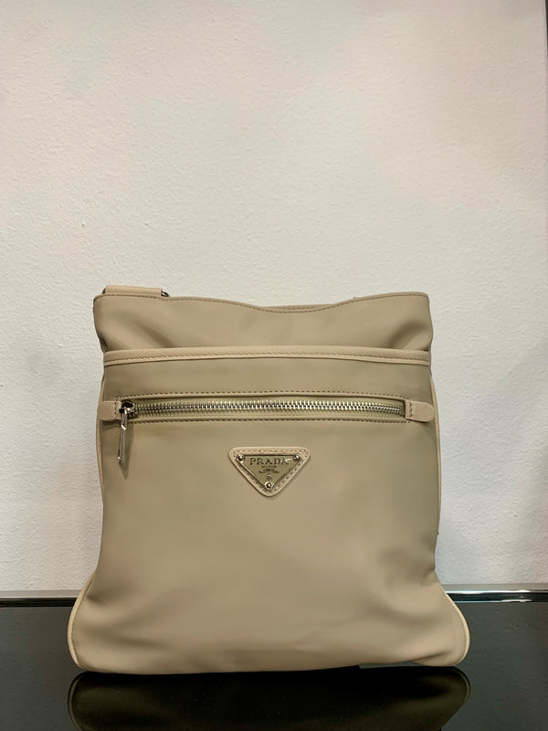 Prada Beige bag ωμού/χιαστί