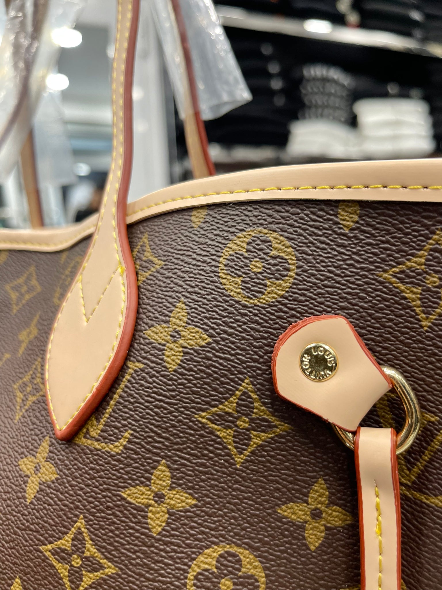 Louis Vuitton Neverfull small size bag