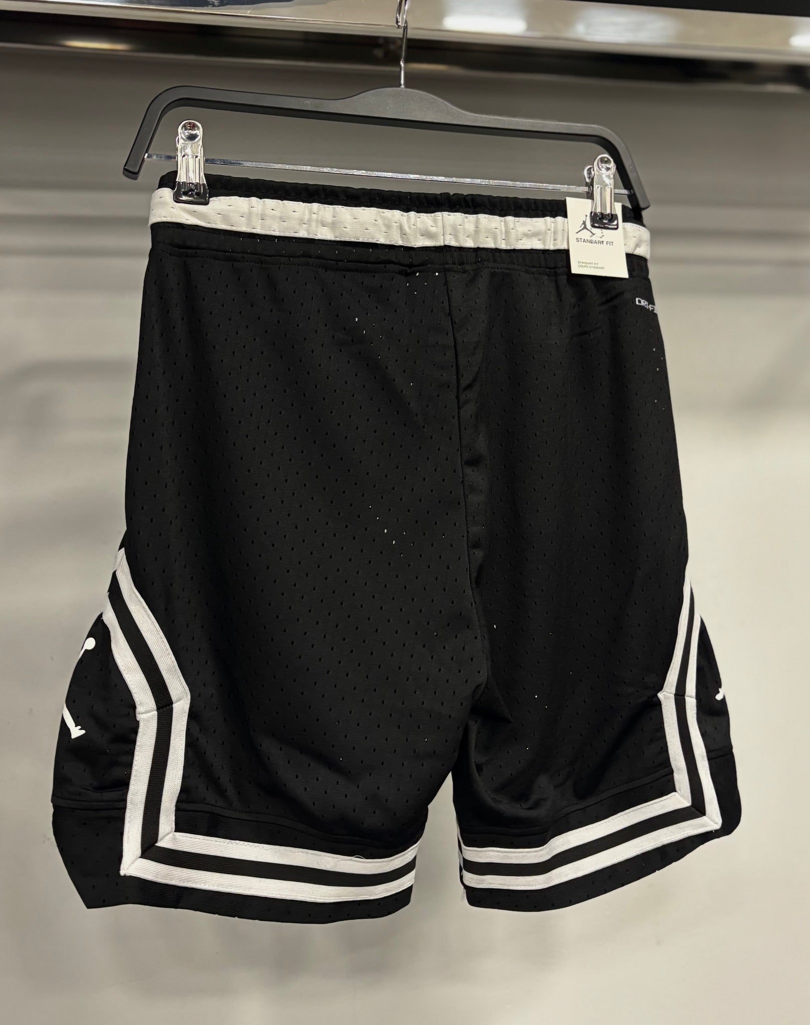 Jordan Sport Dri-FIT Mesh Diamond black shorts