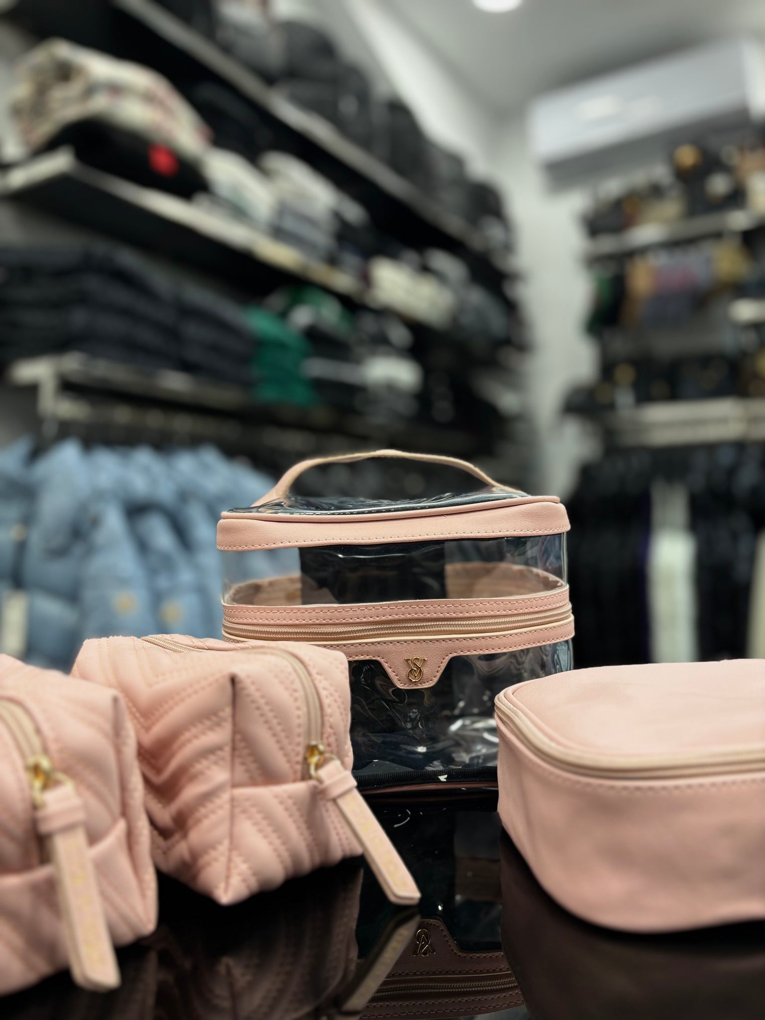 Victoria's Secret vanity pink bag