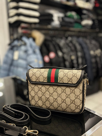 Gucci Ophidia GG Supreme black bag