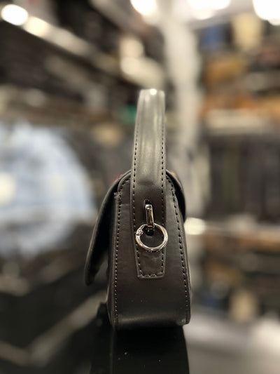 Yves Saint Laurent Voltaire black bag