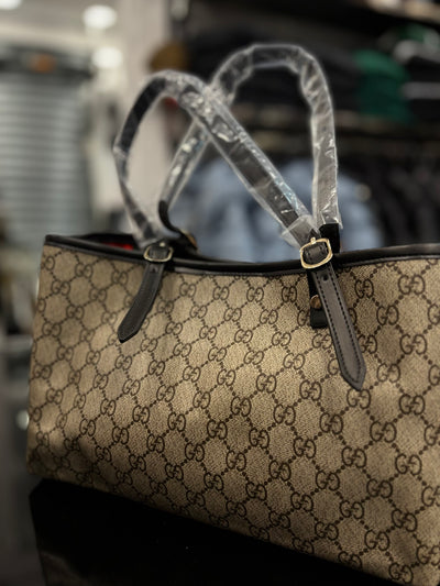 Gucci GG Emblem Tote black bag