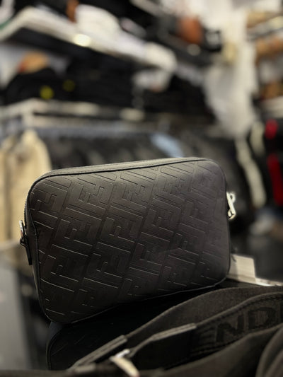 Fendi black τσαντάκι ώμου/χιαστί