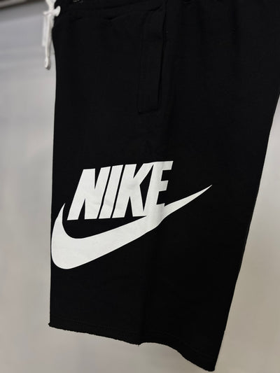 Nike Βερμούδα