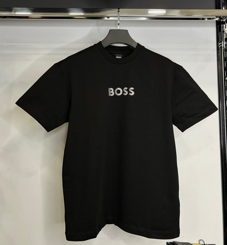 Boss black t-shirt code