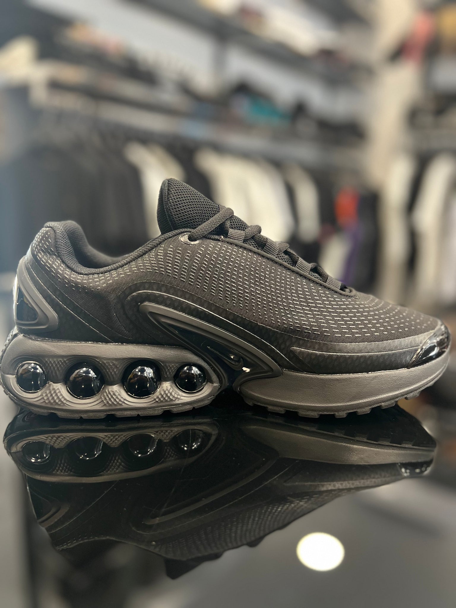 Nike Air Max Dn Triple Black
