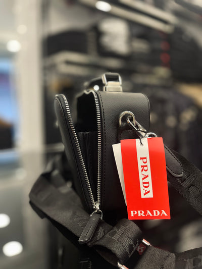 Prada Black bag χεριού/χιαστί
