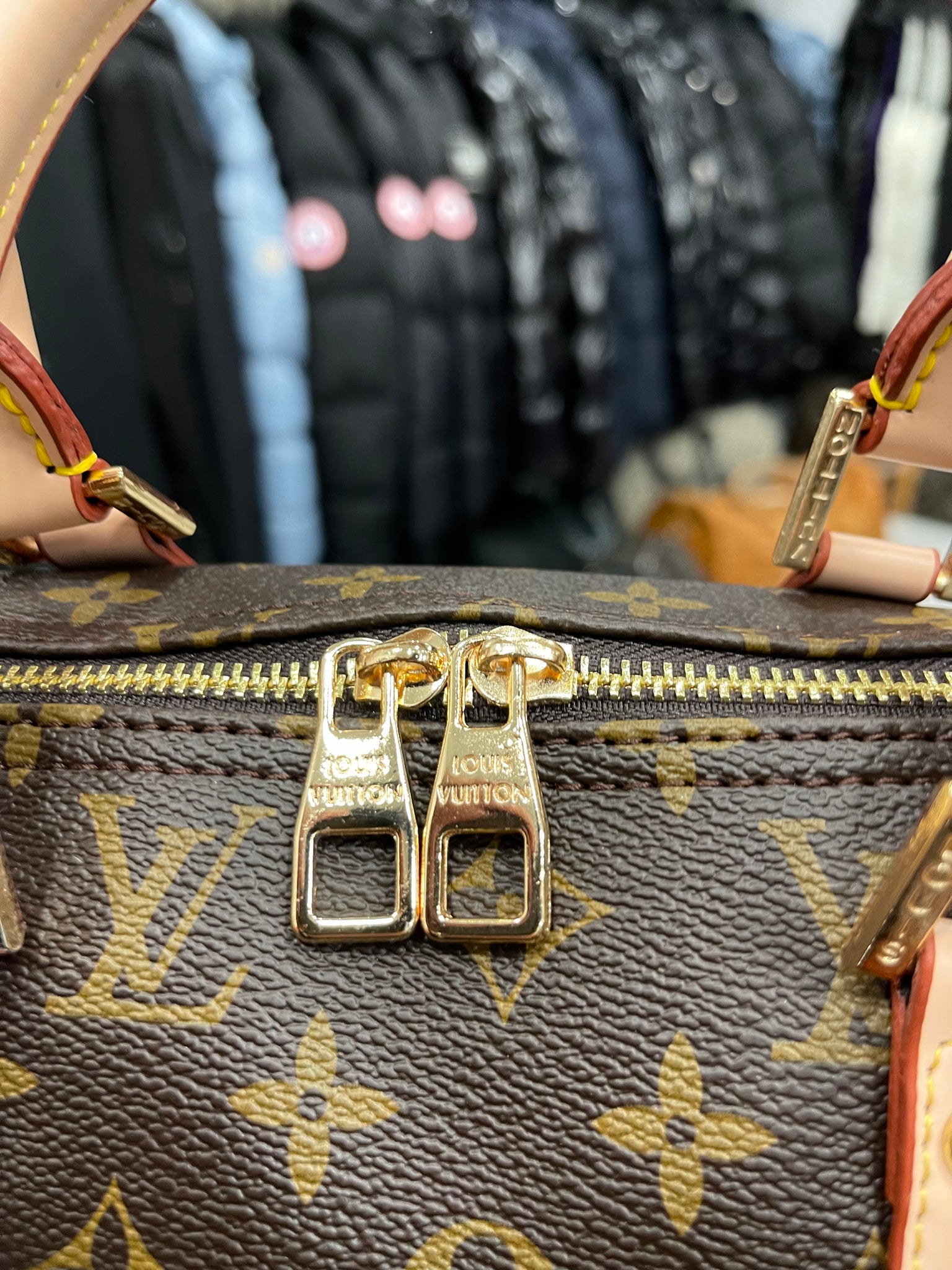 Louis Vuitton Speedy Large size bag