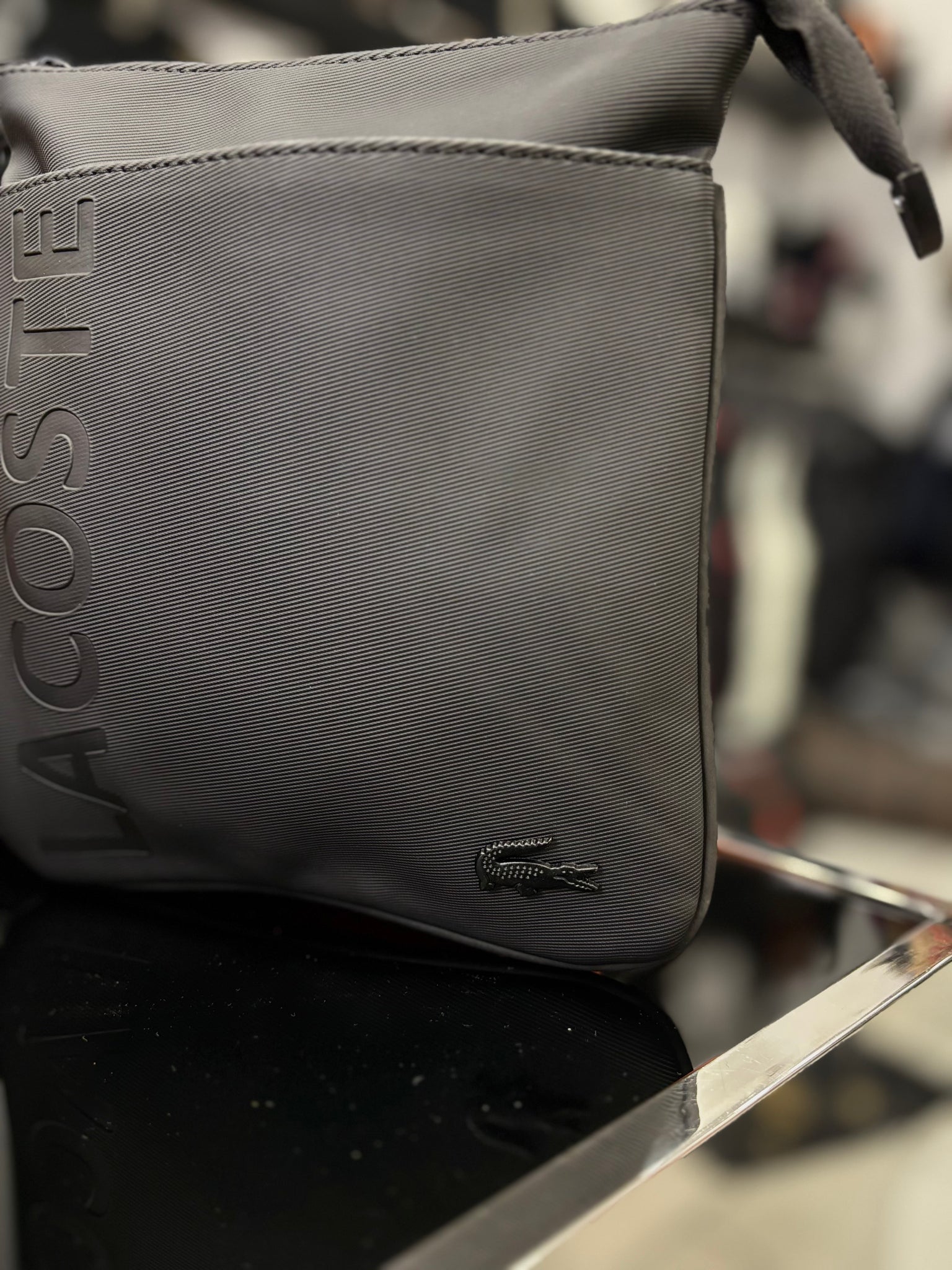 Lacoste black bag ώμου/χιαστί