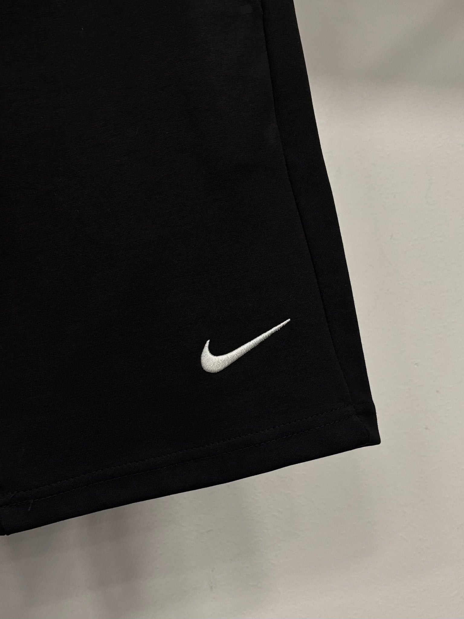 Nike Paris Saint-Germain black set