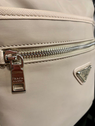 Prada Beige bag ωμού/χιαστί