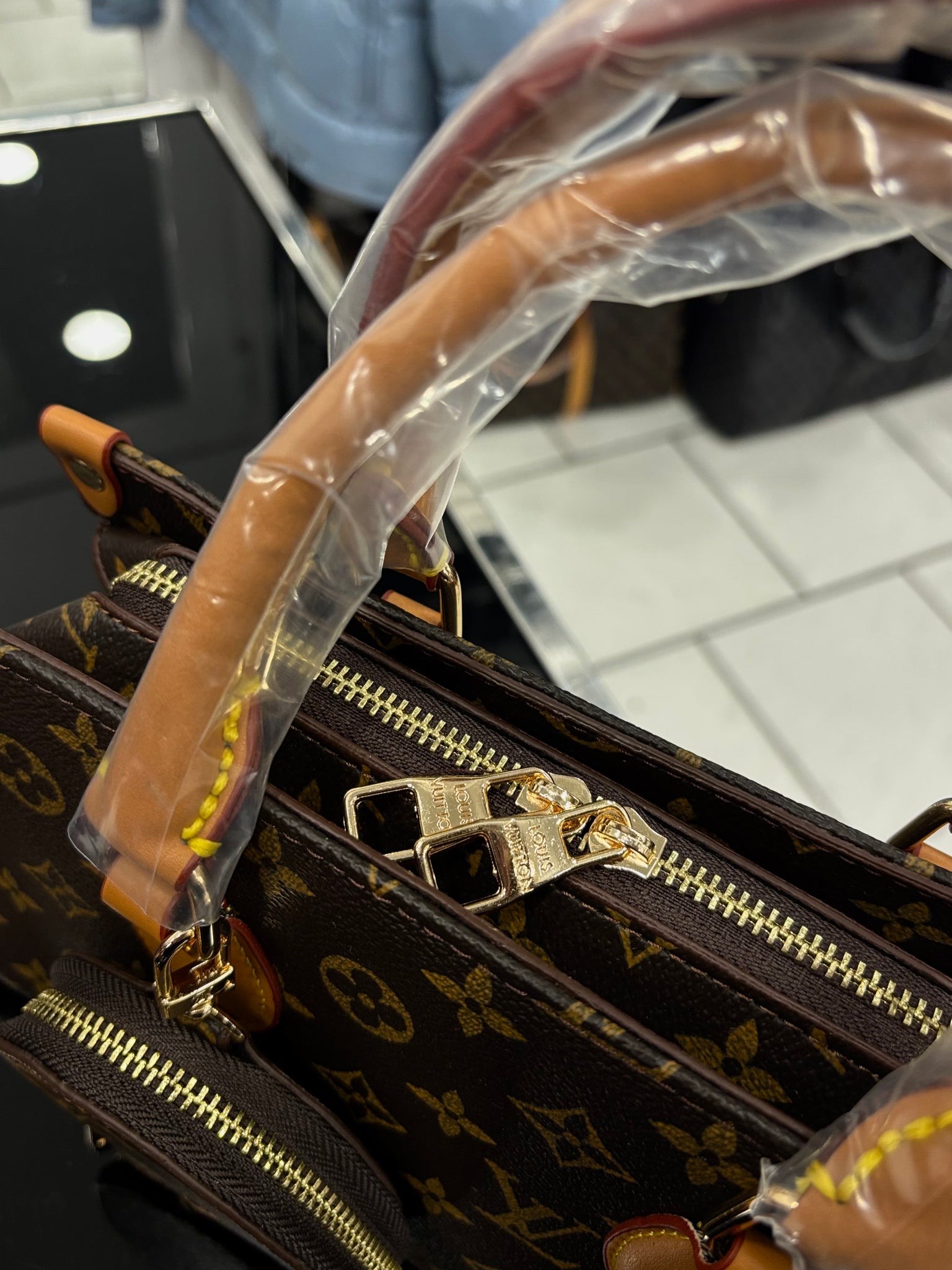 Louis Vuitton OnTheGo PM Monogram brown bag