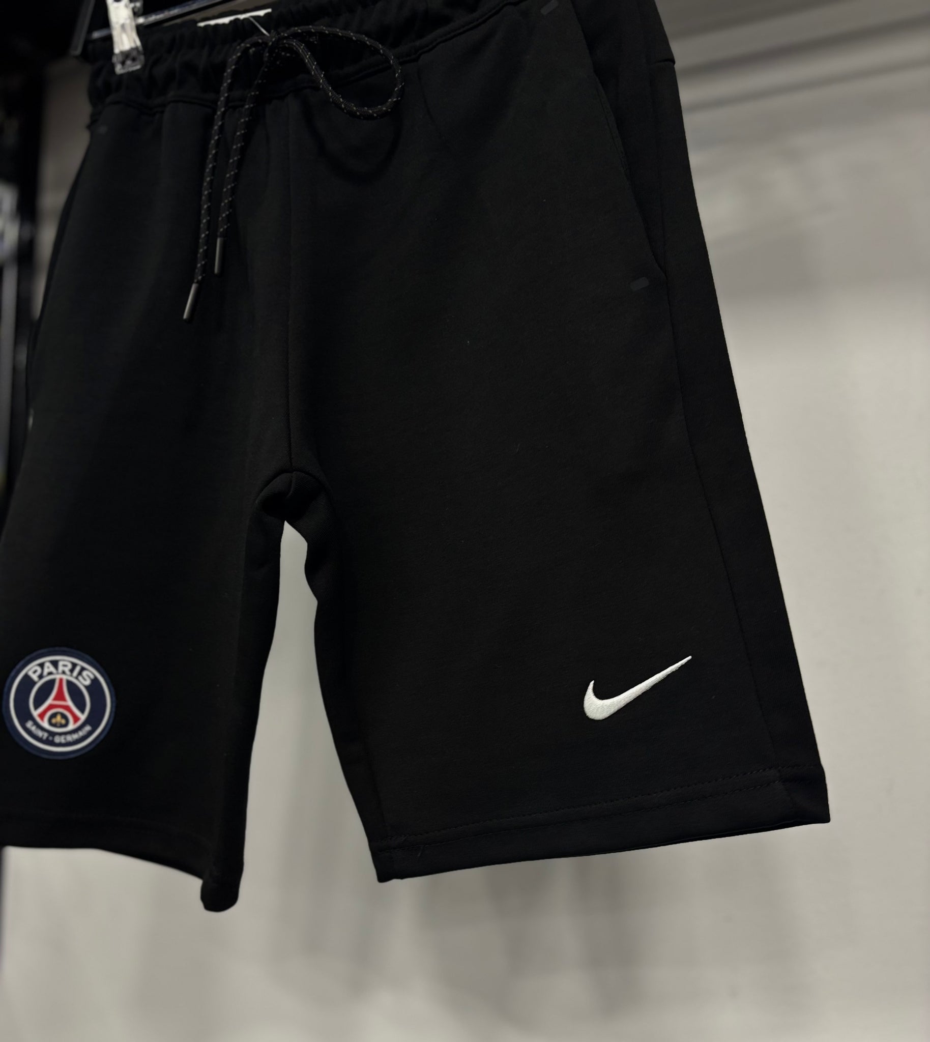 Nike Paris Saint-Germain black set