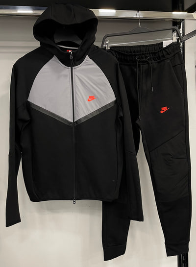 Nike Tech Fleece tracksuit black gray