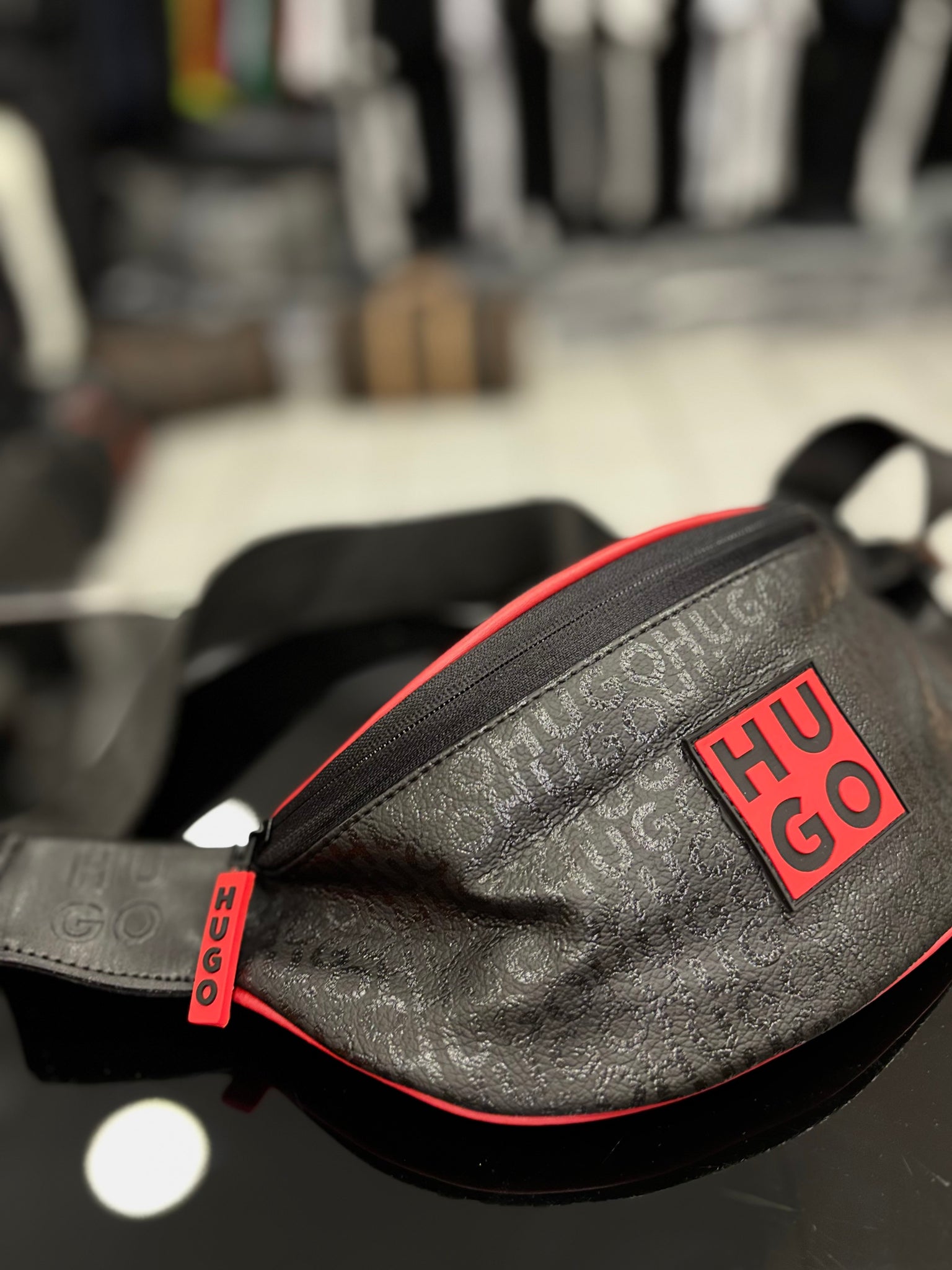 Hugo Boss bag μέσης/χιαστί