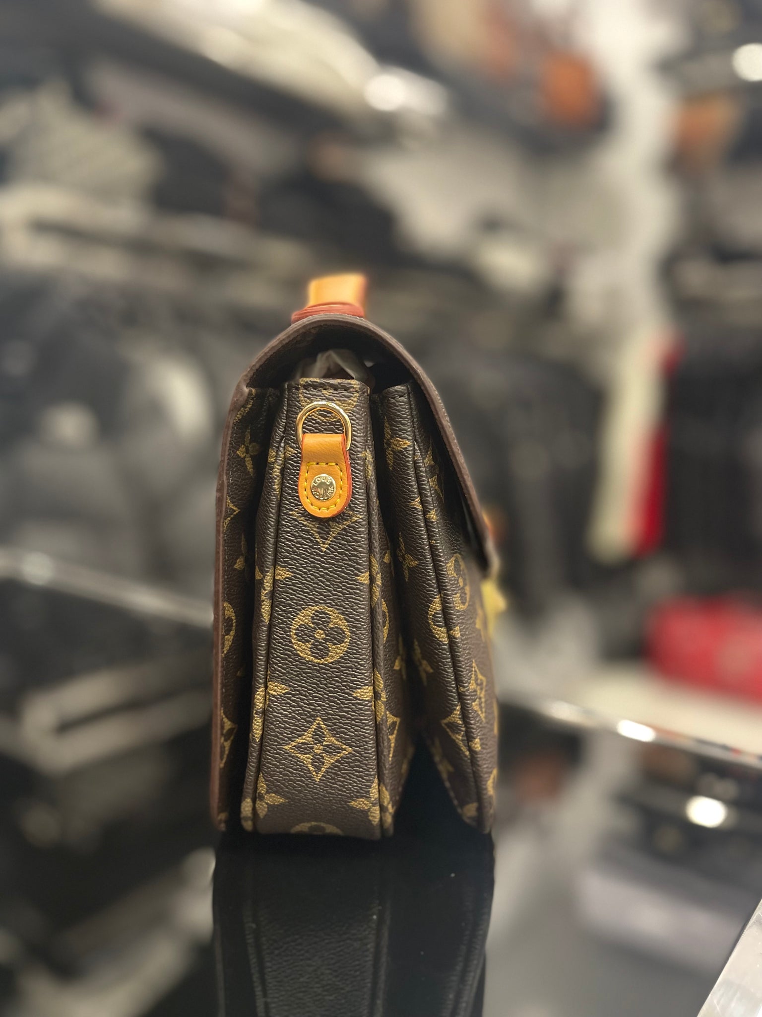 Louis Vuitton Metis Bag