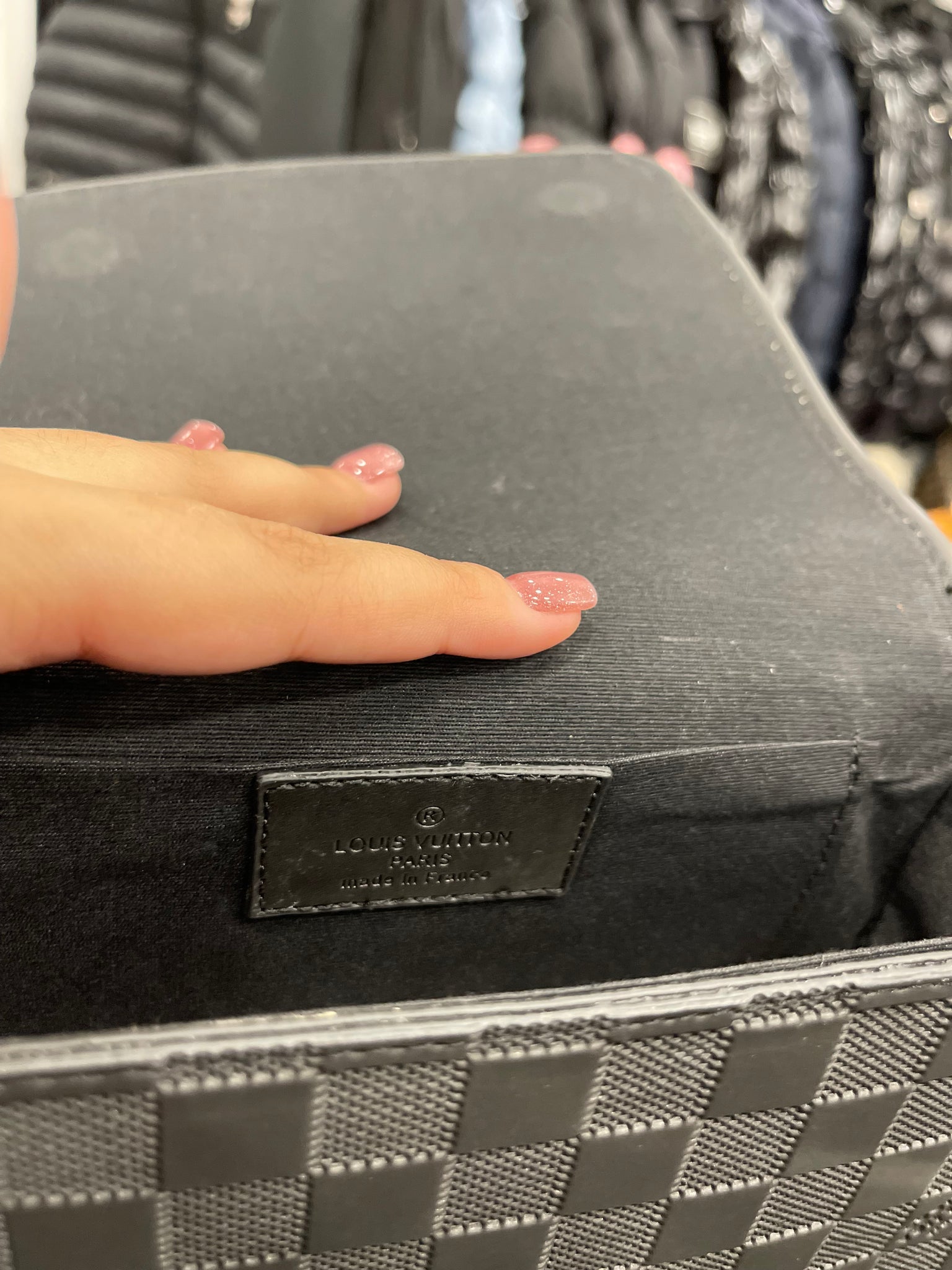 Louis Vuitton ώμου/χιαστί black bag