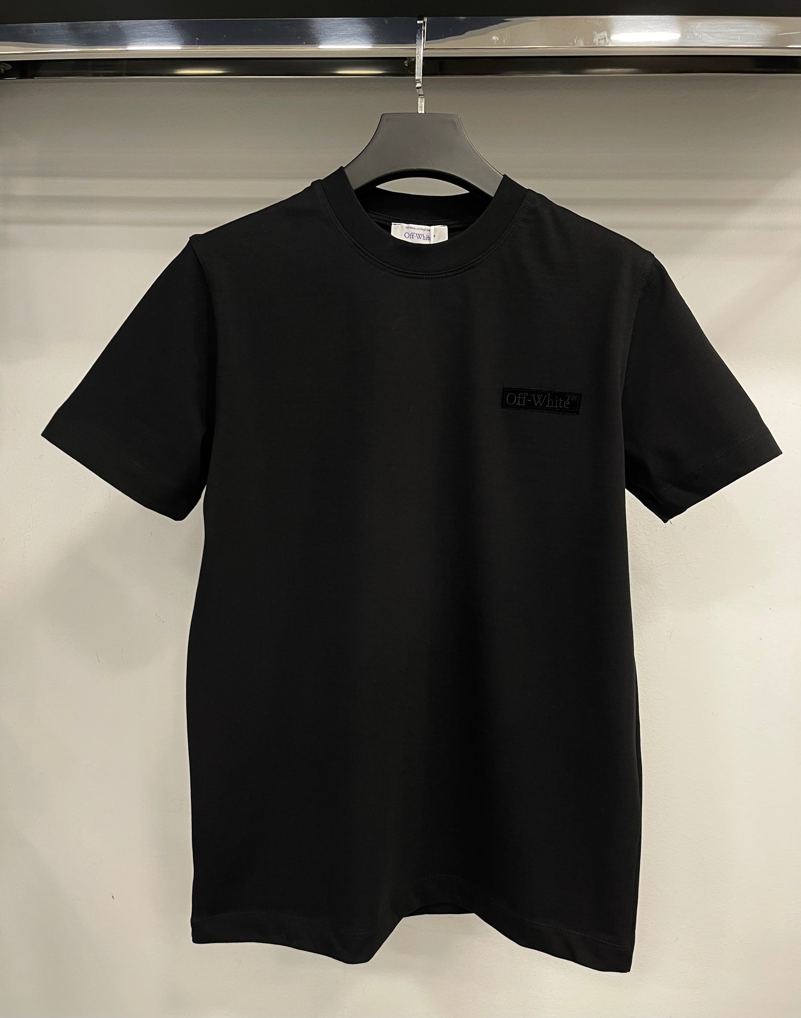 Off White black T-Shirt